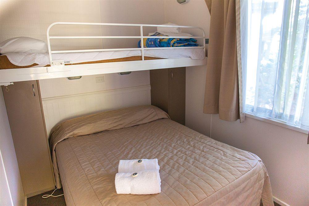 Отель Crystal Brook Tourist Park Doncaster East Экстерьер фото